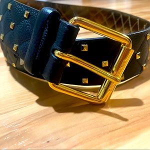 MICHAEL KORS BLACK STUDDED BELT MEDIUM AND GOLD HARDWARE